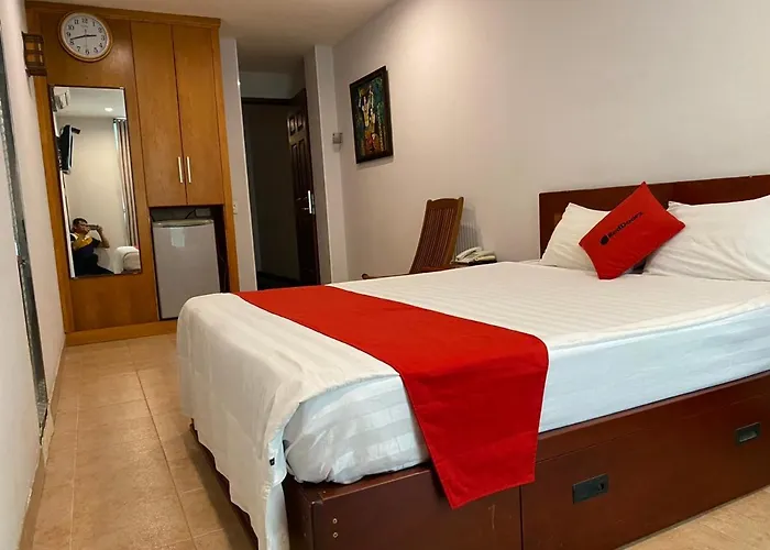 Sao Nam Hotel - Bui Vien Walking Street
